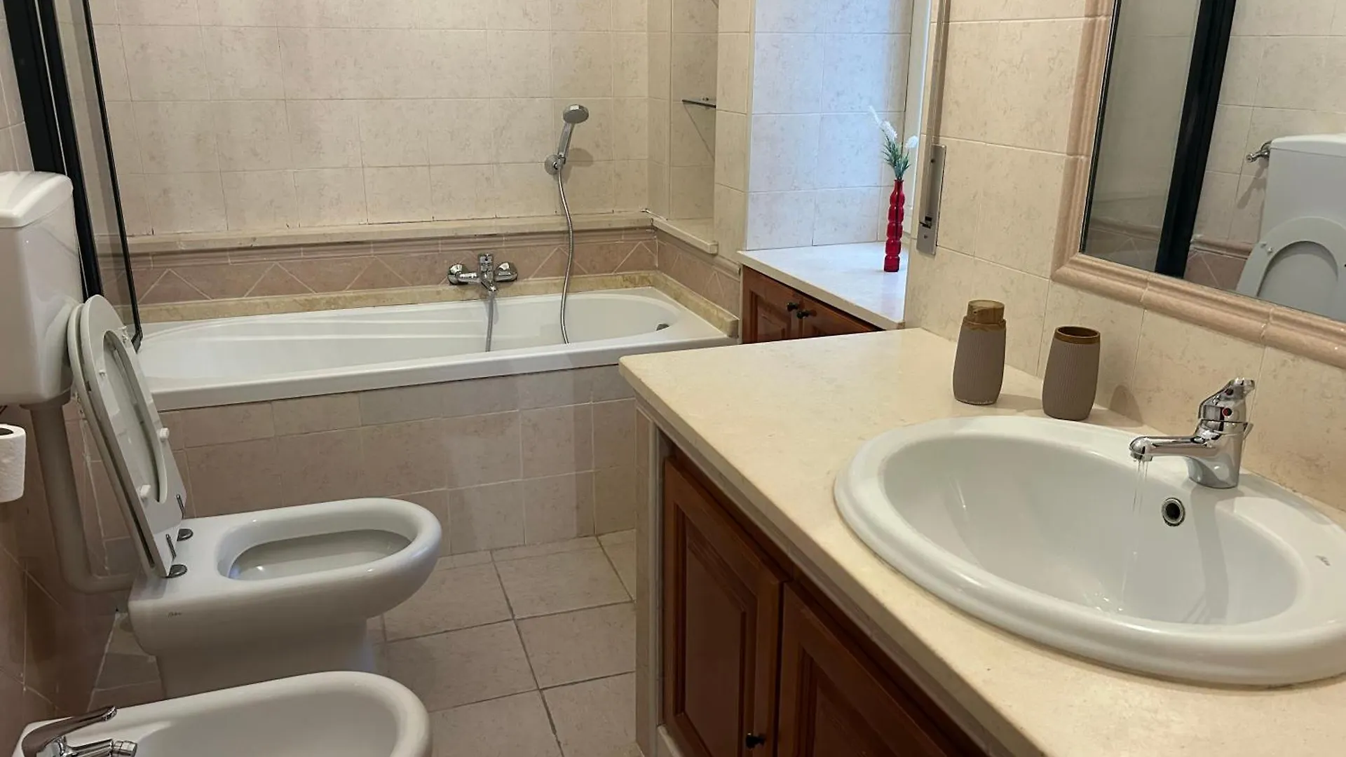 Apartment Toledo Triple Room Naples