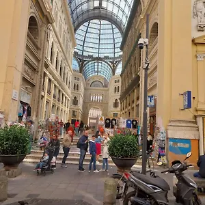 Spagnoli House Neapel