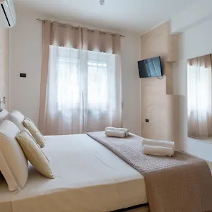  Bed & Breakfast Fly 290