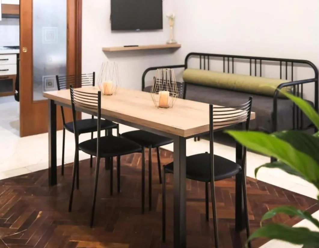 Toledo Triple Room Napoli Appartamento