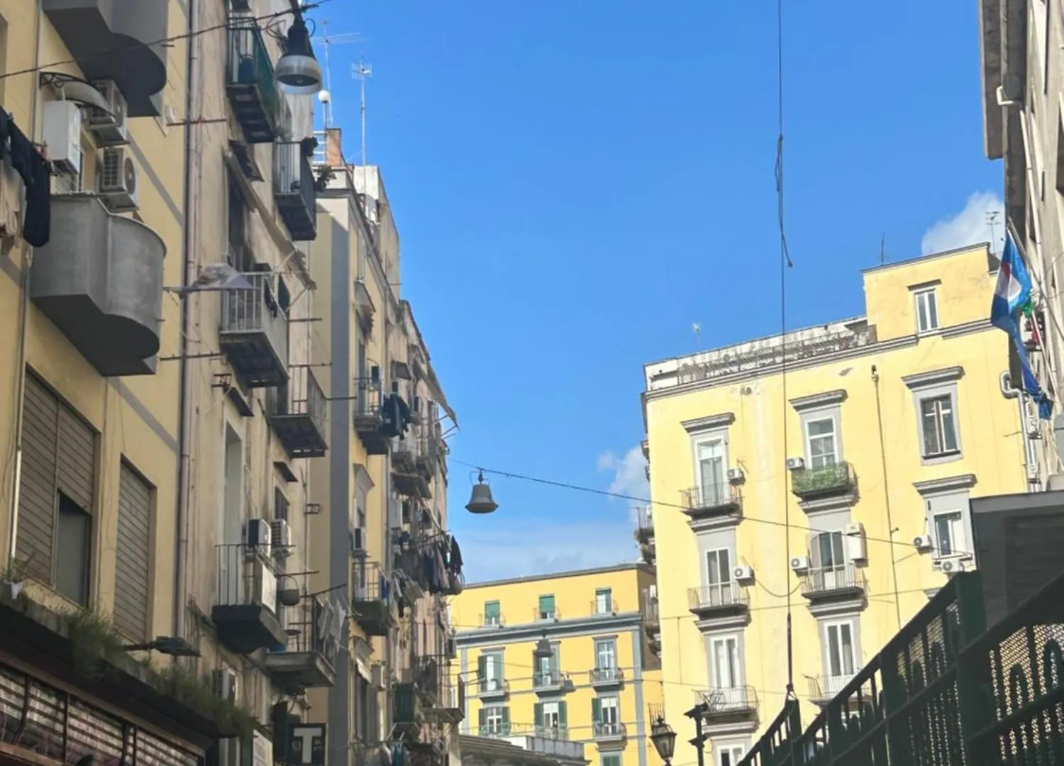 Toledo Triple Room Naples